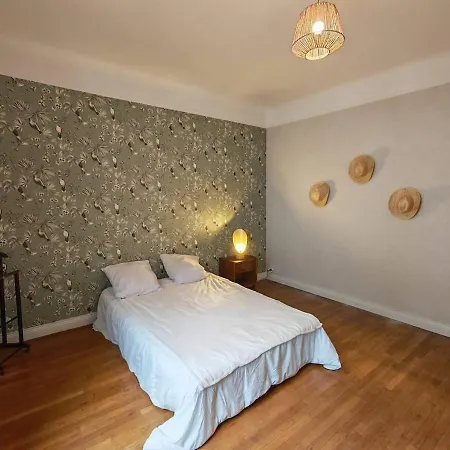 Le Meuble A - Jusqu'a 4 Personnes Daire