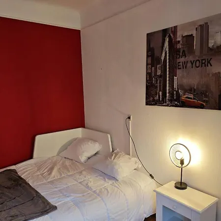 Le Meuble A - Jusqu'a 4 Personnes Metz