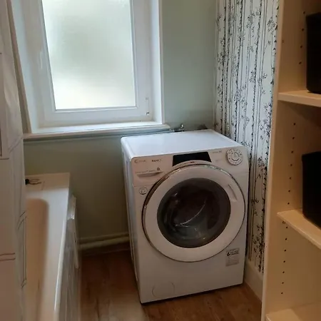 Le Meuble A - Jusqu'a 4 Personnes Lejlighed